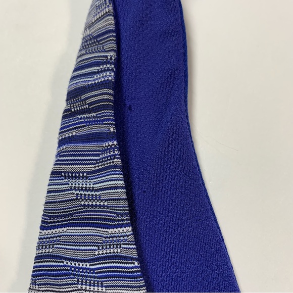 Size 8 Lululemon blue pattern thick straps X back all sport sports bra - Picture 14 of 15